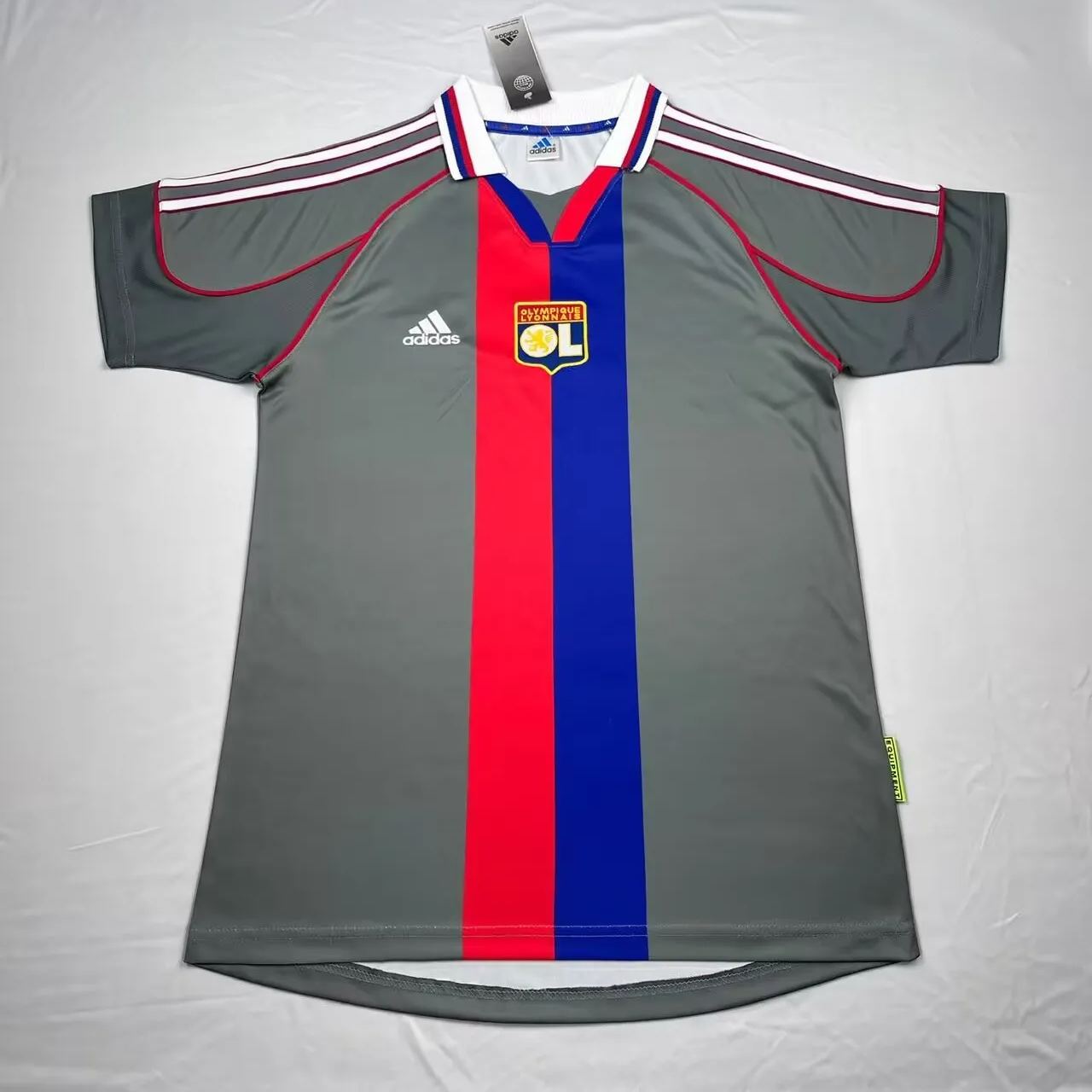 Retro Lyon 00/01 Away