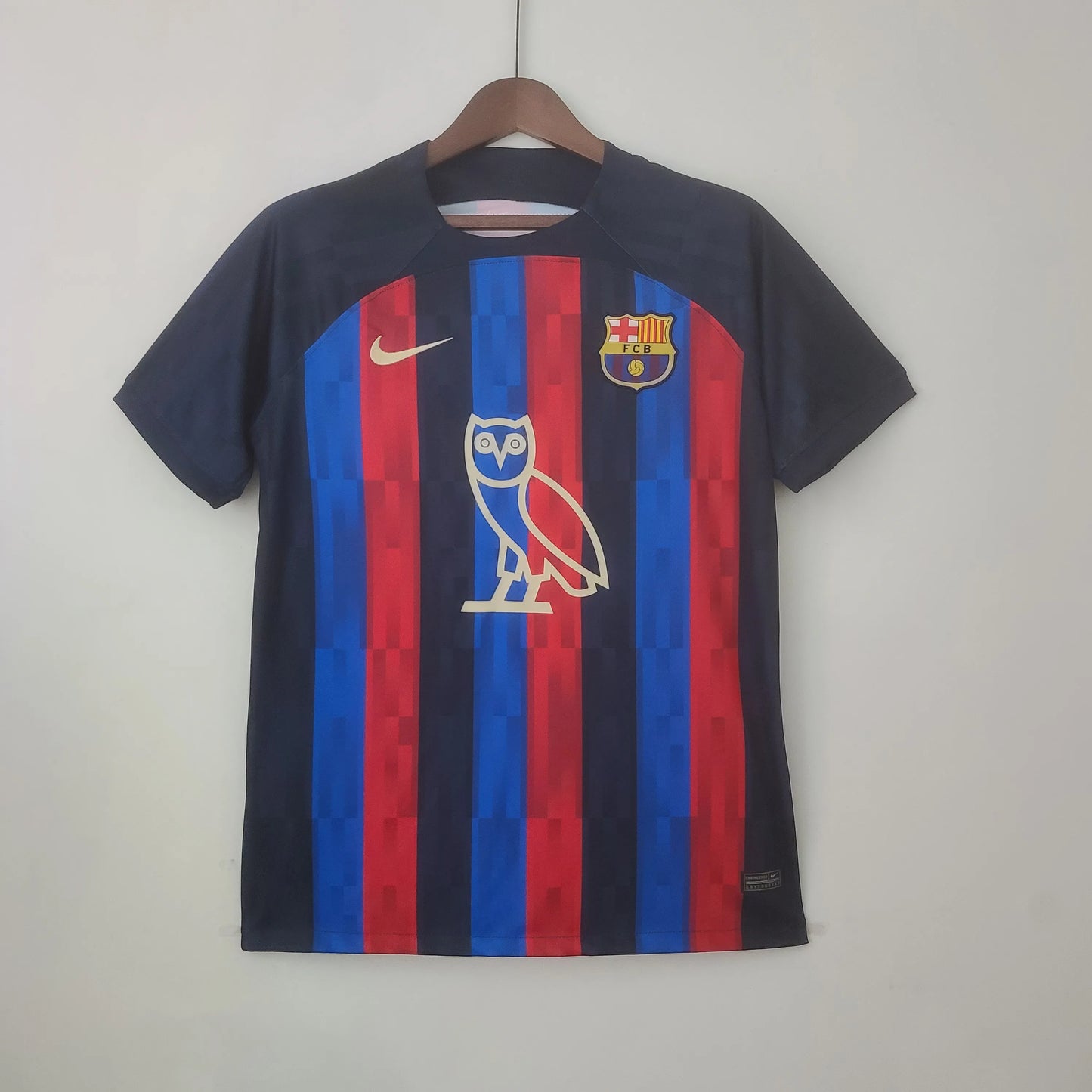 22/23 Barcelona Owl Sponsor -