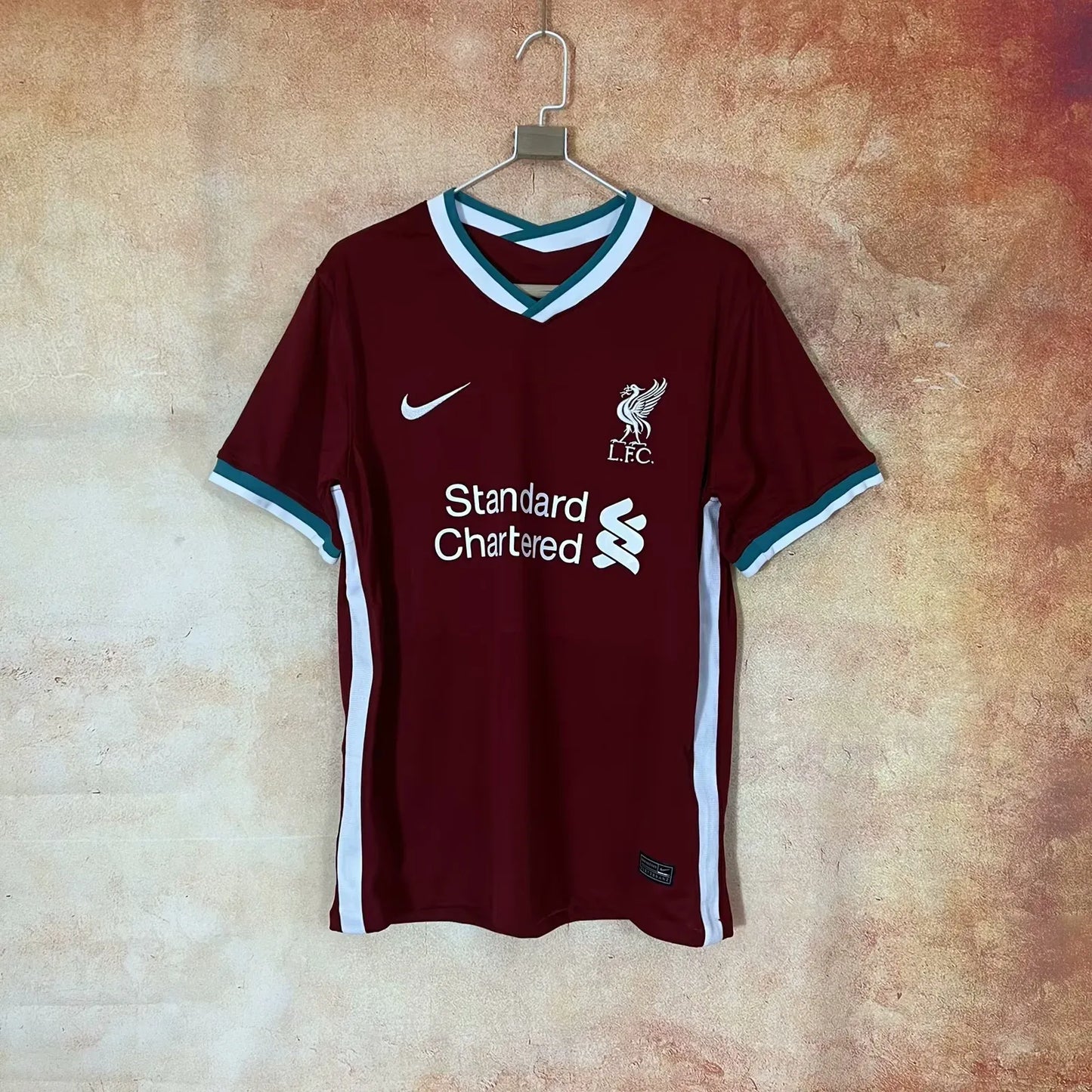 Retro LVP 2020-21
