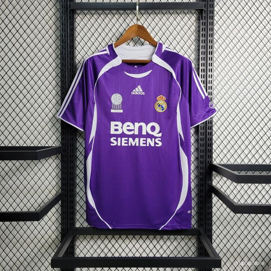 Retro 06/07 Real Madrid Purple