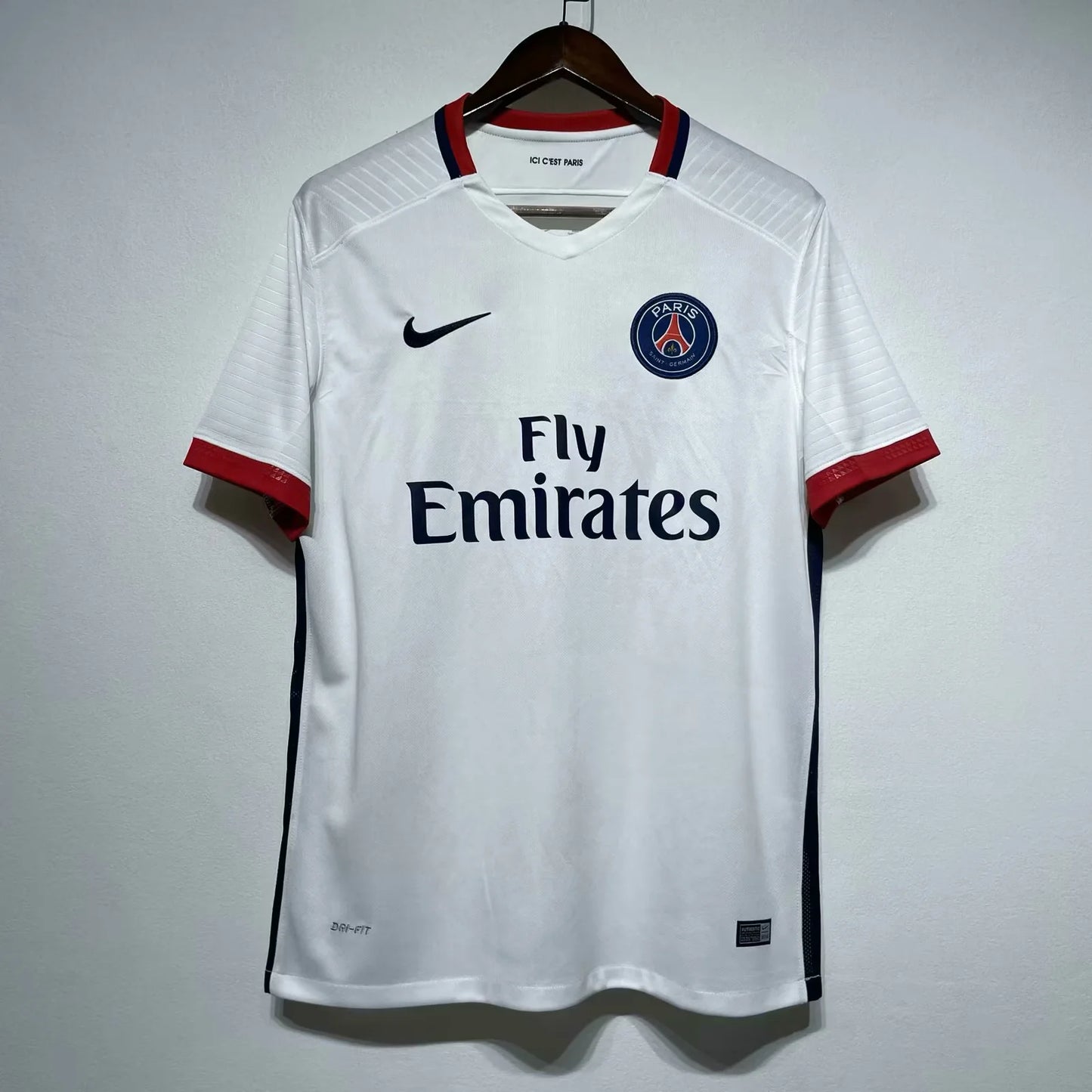 Retro 15/16 PSG Away
